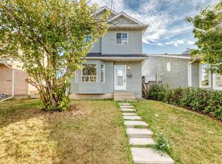 120 SW Martinview Close NE, Calgary, AB T3J2R8