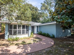 398 Rosalie Maria Dr, Biloxi, MS 39531