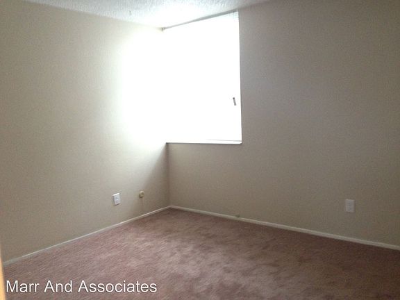 2nd image of 955 Joaquin Ave APT D