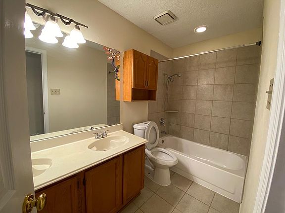 2nd image of 4108 Norcross Dr