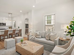 18 Playalinda Ct #2, Pt Washington, FL 32459