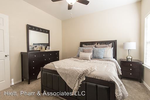 4th image of 500 S Yarbrough Dr APT 202