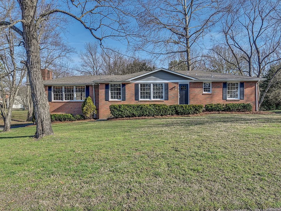 1st image of 600 Harpeth Pkwy E