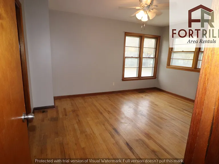 627 W 3rd St — Photo 26
