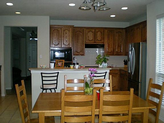 4th image of 1701 Nicklaus Ct