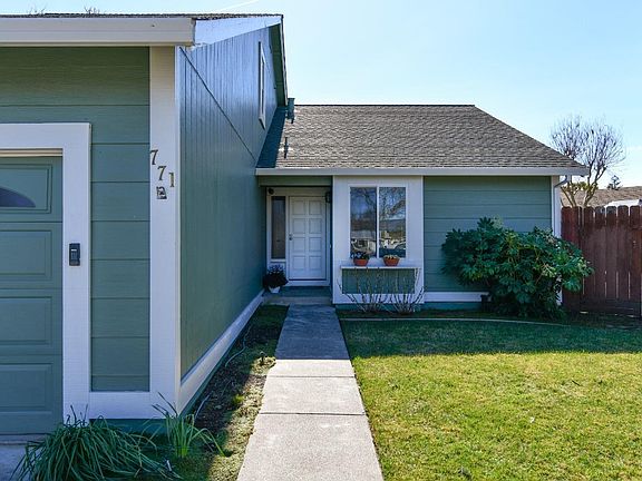 4th image of 771 LATHROP Street