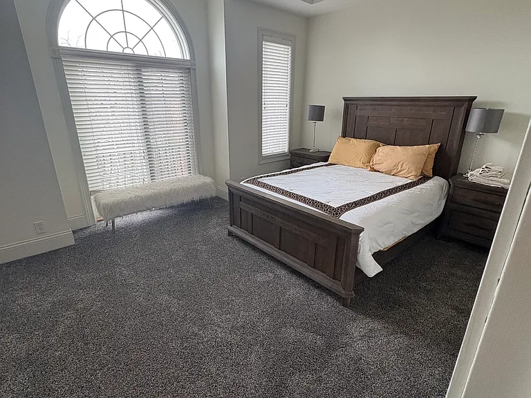 1230 Elsinore Ave — Photo 36