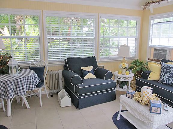 4th image of 5444 San Luis Dr