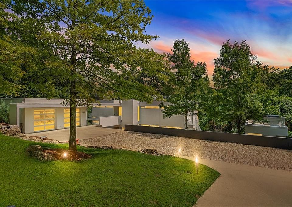 1st image of 20602 Crickett Ln