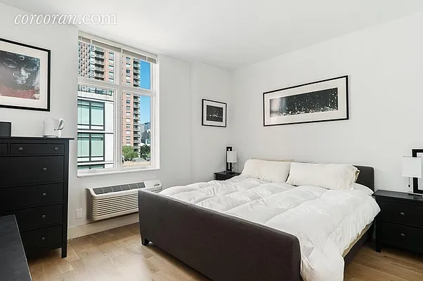 Sold by Corcoran | media 19