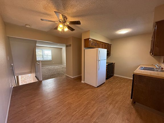 3rd image of 505 SW Richwood Ln APT B