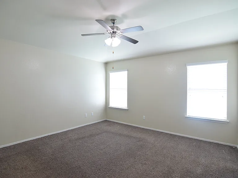 1411 Amber Dawn Dr — Photo 10