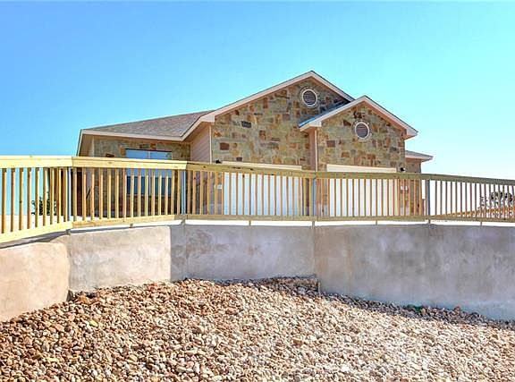 2nd image of 202 Mauna Kea Ln