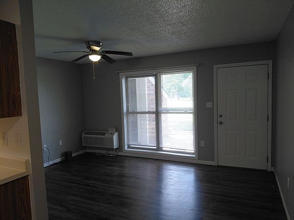 4th image of 311 S Grand Ave #2