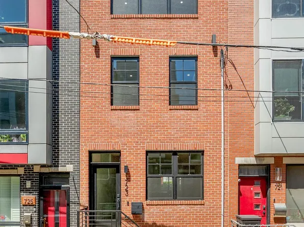 723 Mercy St, Philadelphia, PA 19148