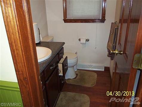 5th image of 596 Kublick Dr