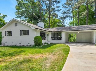 245 Lunie Dr SW, Mableton, GA 30126