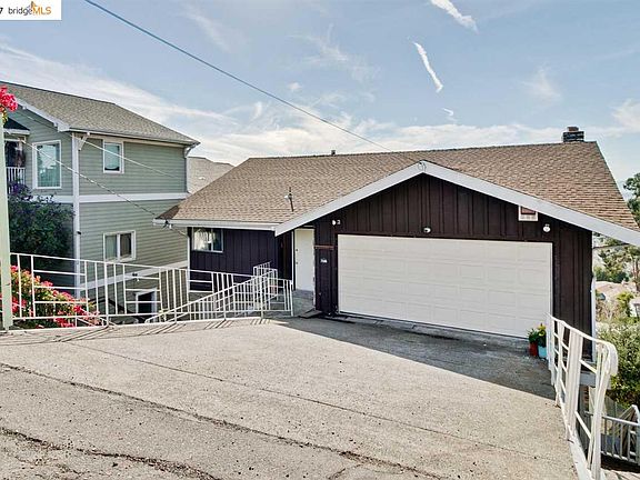 3rd image of 7949 Crest Ave