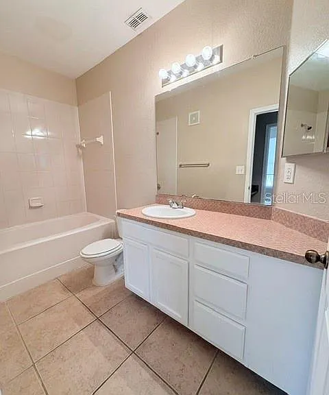 10213 Courtney Palms Blvd #301 — Photo 16