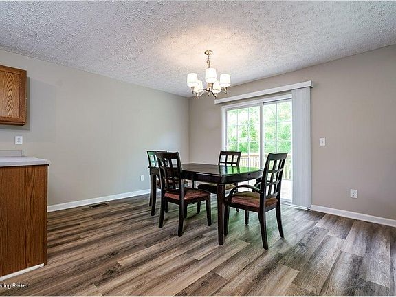 4th image of 6538 Bridleview Cir