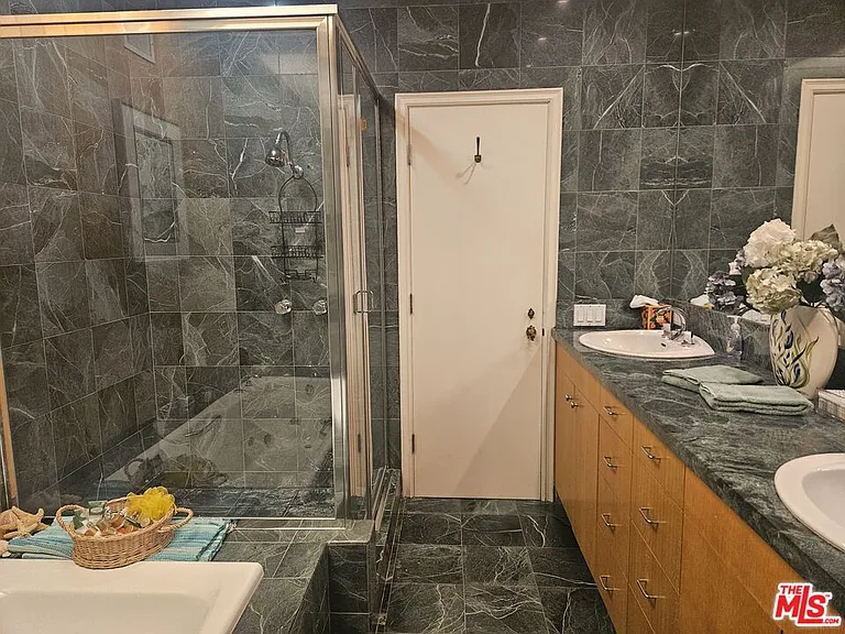 30838 Broad Beach Rd — Photo 10