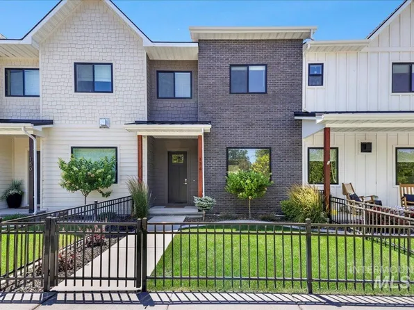 174 4th Ave E, Twin Falls, ID 83301