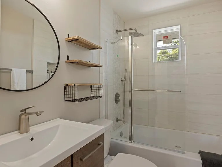 5116 S Brighton St — Photo 15