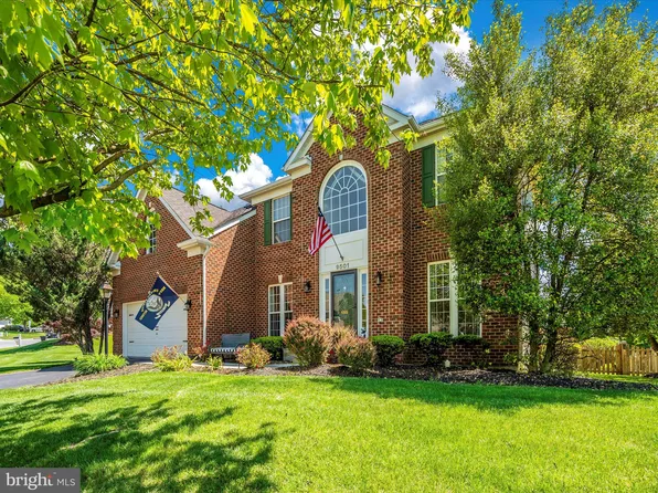 9501 Bridgewater Ct E, Frederick, MD 21701
