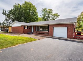 468 S Whippoorwill Ln, Scottsburg, IN 47170