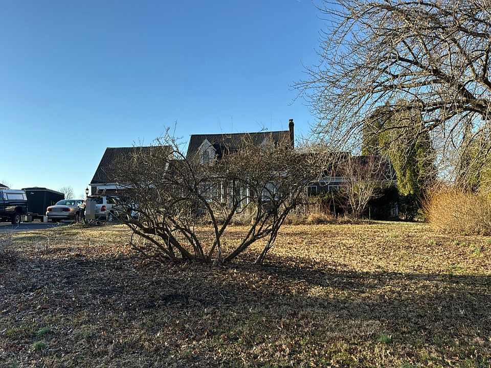 1st image of 2690 Strasburg Rd