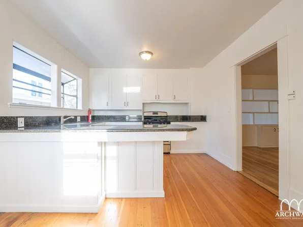 House for Rent with private yard in Santa Monica, 2320 Virginia Ave, Santa Monica, CA 90404