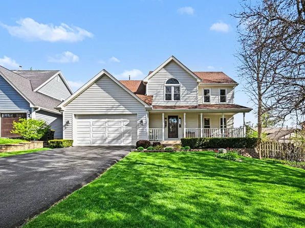 22W450 Cherry Ln, Glen Ellyn, IL 60137