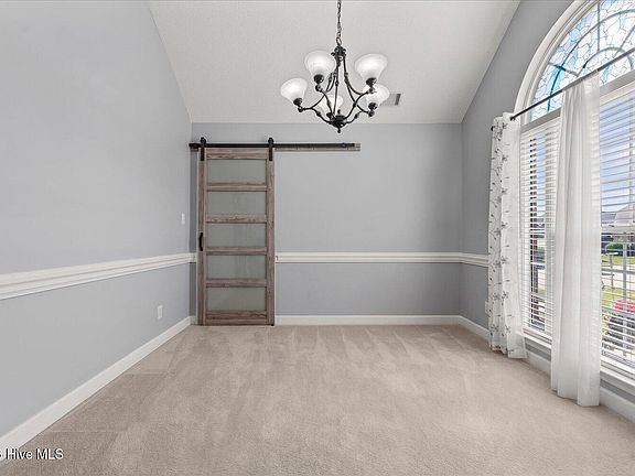 4th image of 3701 Bansbury Place