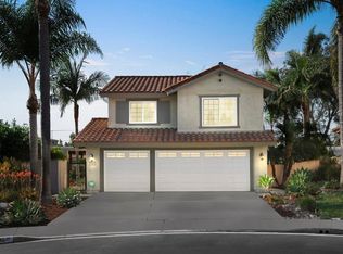 1995 Casablanca Ct, Vista, CA 92081
