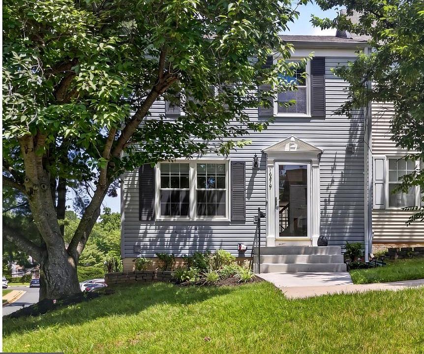 1st image of 10519 Bounty Cove Ct