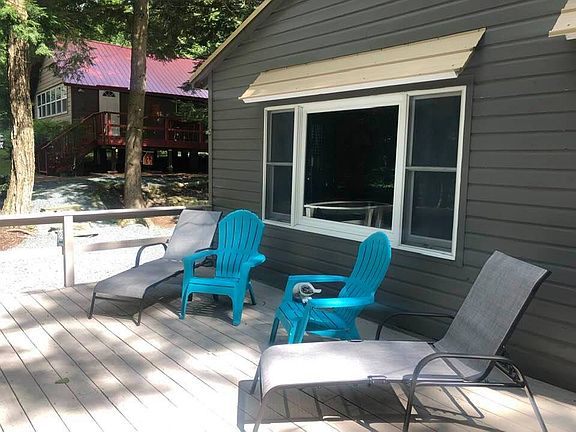 2nd image of 100 Kelyer Ave