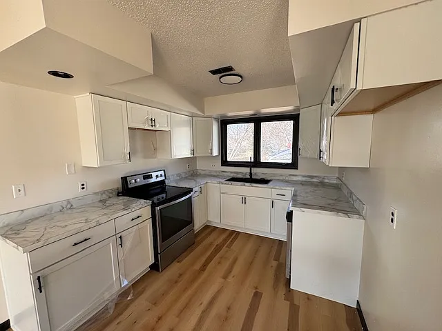 861 S 46th St #2 — Photo 1