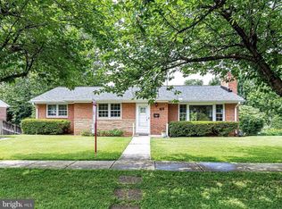 4907 Elsmere Ave, Bethesda, MD 20814
