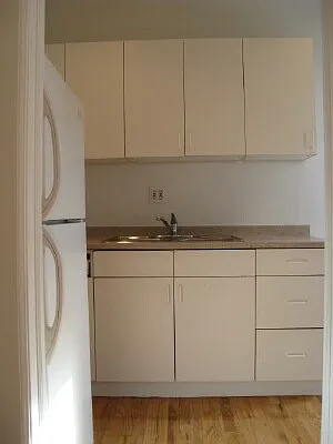 Rented by Tower Brokerage | media 1