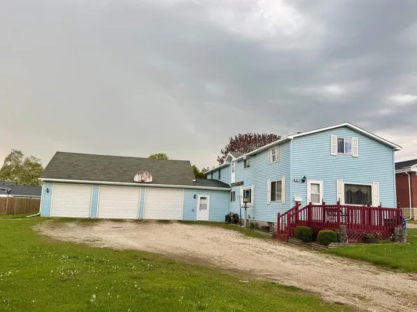 331 Church St, Algoma, WI 54201