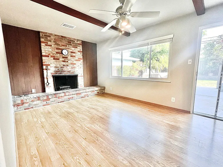 6610 Canterbury Ct — Photo 20