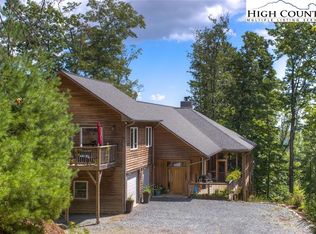 3980 Blackberry Crest Ln, Lenoir, NC 28645