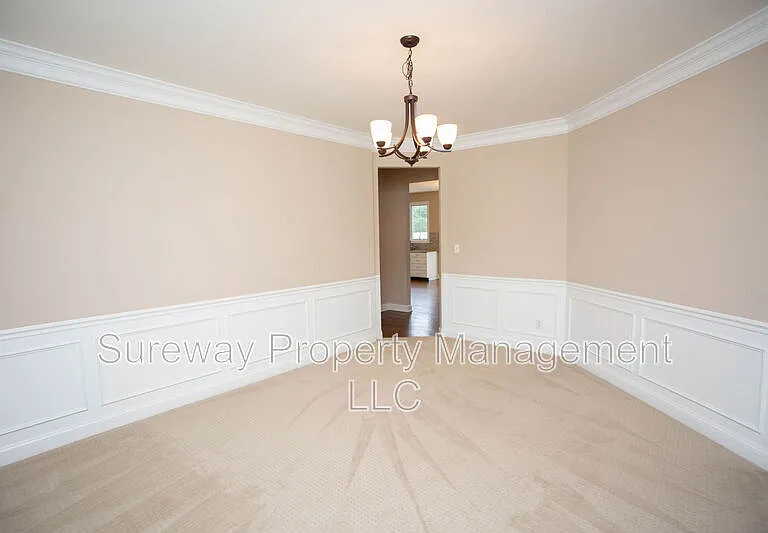 7 Amaryllis Ln — Photo 7
