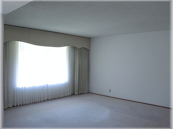 3rd image of 6291 Camino Verde Dr