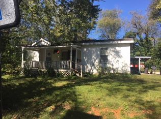 410 W 2nd St, Mountain View, MO 65548