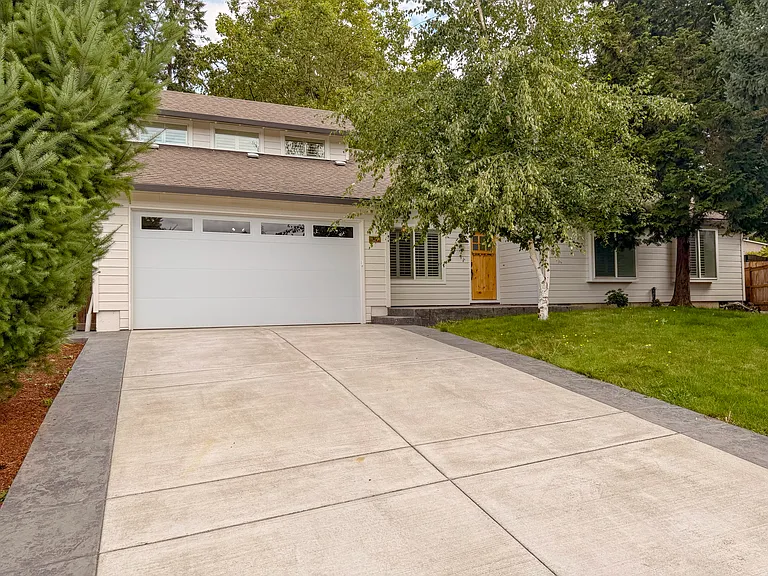 1354 SE 51st Ave — Photo 1