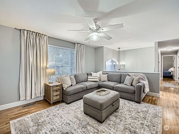 4th image of 28840 39th Avenue S