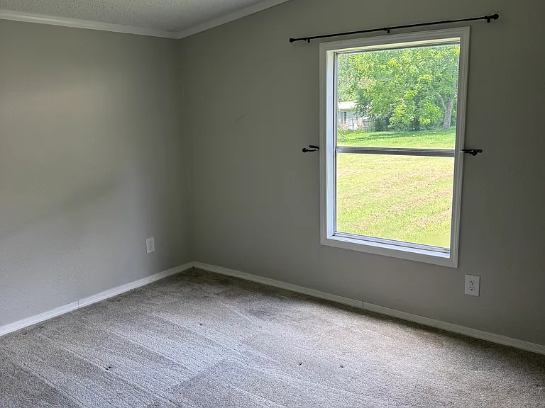 112 Northgate Rd — Photo 11