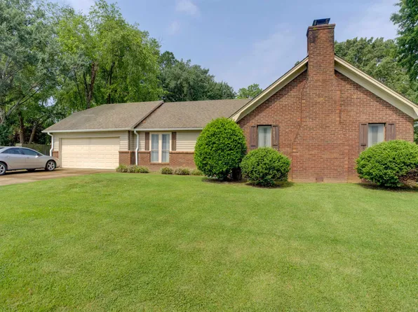 25 Chatwood Cv, Jackson, TN 38305
