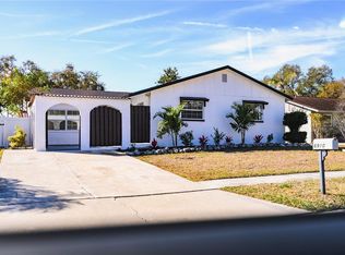 6910 Dalkeith Ave N, Saint Petersburg, FL 33709
